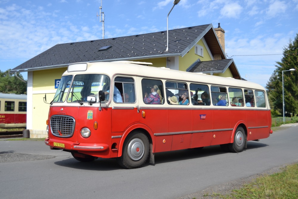 Historický autobus